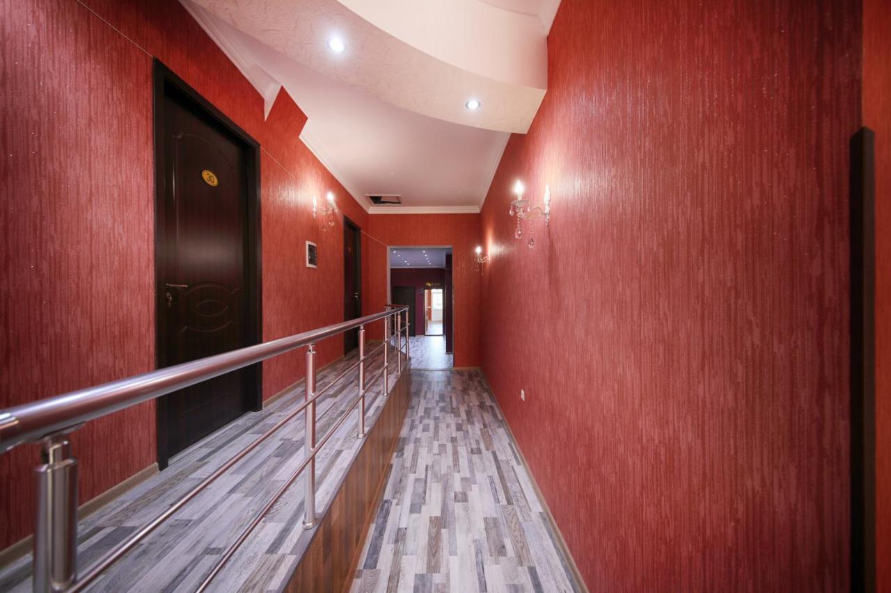 Hotel Tamari Kutaisi Luaran gambar