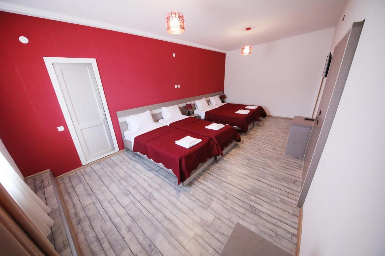 Hotel Tamari Kutaisi Luaran gambar