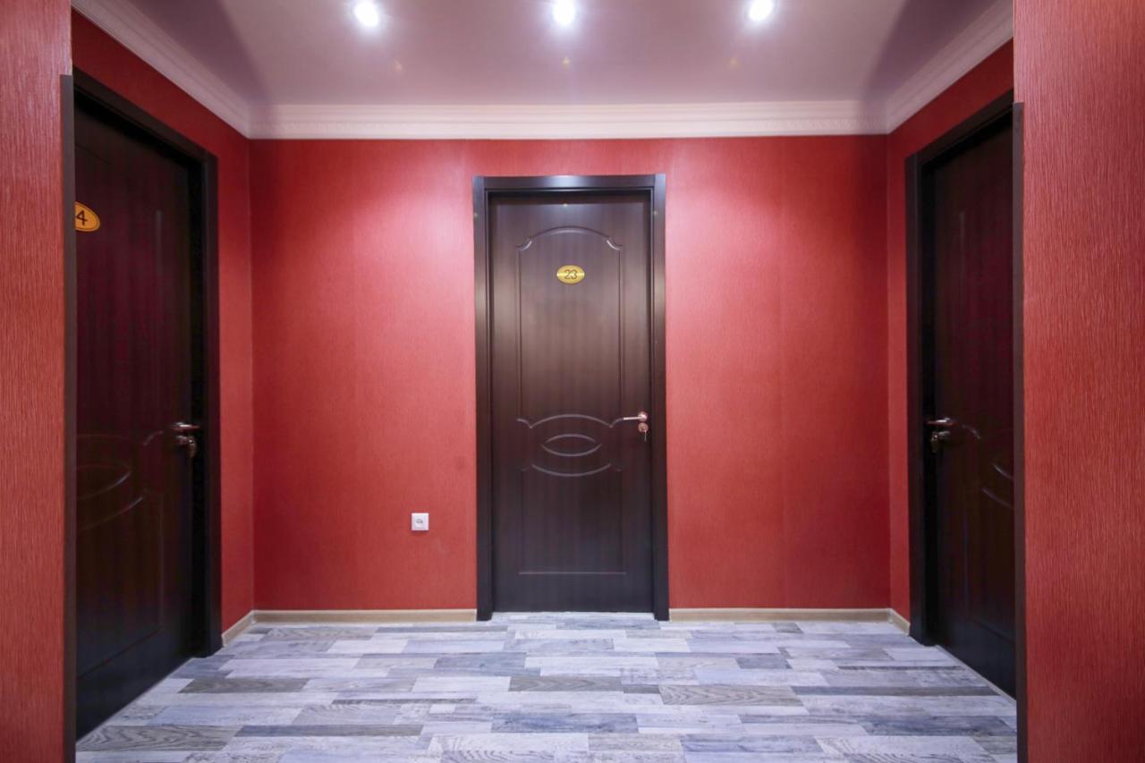 Hotel Tamari Kutaisi Luaran gambar