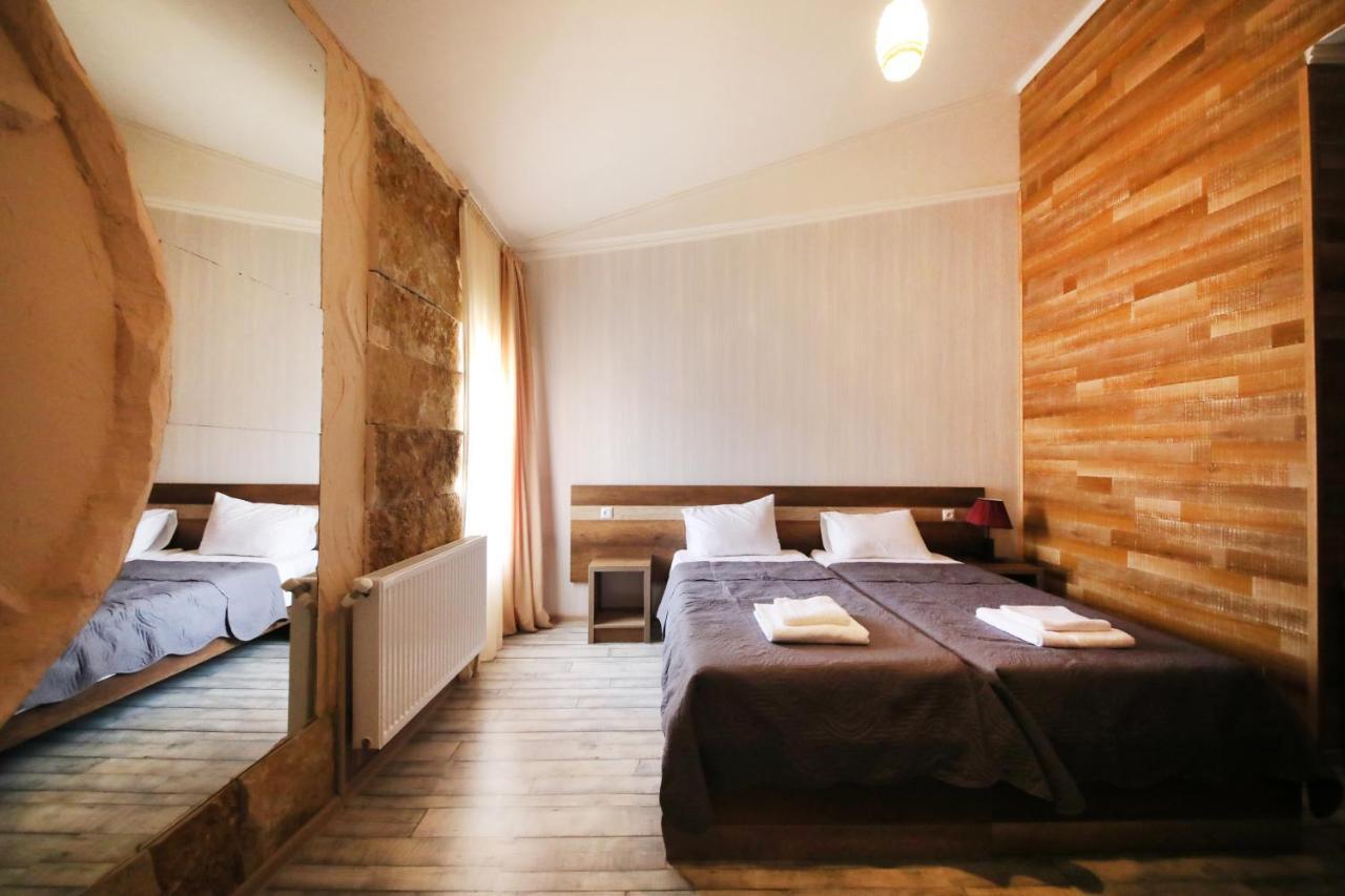 Hotel Tamari Kutaisi Luaran gambar