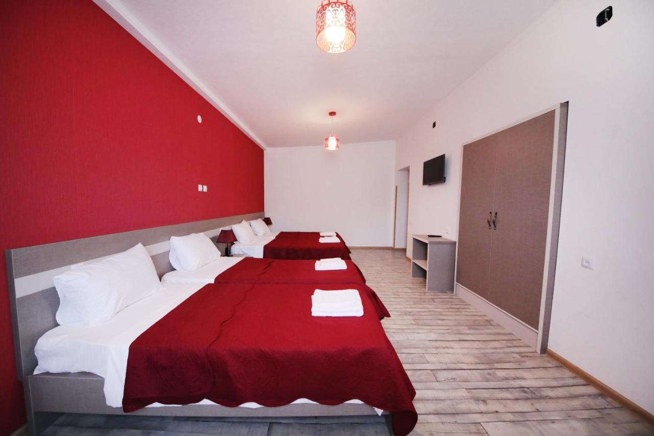 Hotel Tamari Kutaisi Luaran gambar