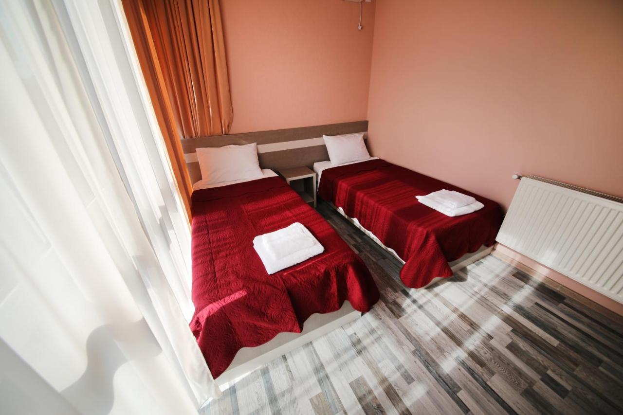 Hotel Tamari Kutaisi Luaran gambar